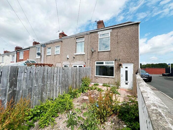 2 Bedroom End Of Terrace House For Sale In South Terrace, Spennymoor, DL16