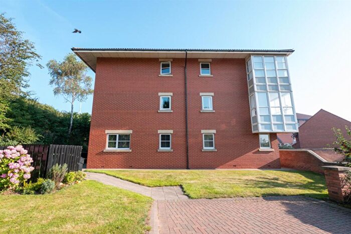 2 Bedroom Apartment To Rent In Beacon Drive, North Haven, Sunderland, SR6