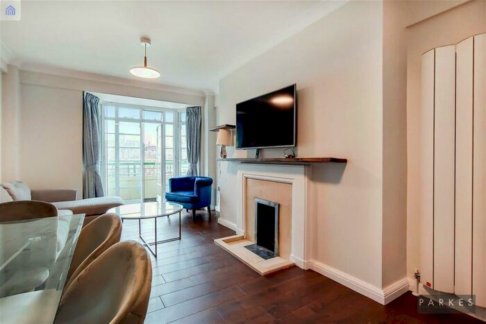 3 Bedroom Flat To Rent In Dorset House, Gloucester Place, NW1