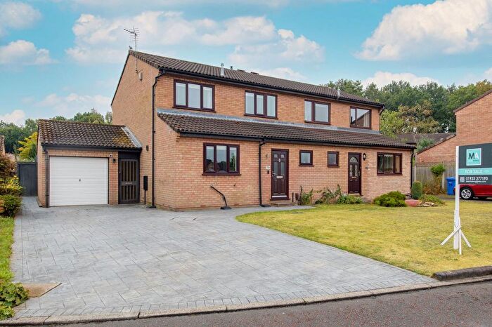 3 Bedroom Semi-Detached House For Sale In Richmond Avenue, Grappenhall, WA4