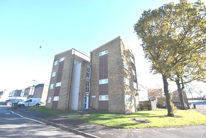 1 Bedroom Flat To Rent In Hatfield Place, Peterlee, County Durham, SR8