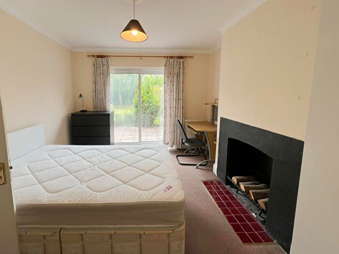 6 Bedroom Semi-Detached House To Rent In Dryleaze Road, Stapleton, Bristol, BS16