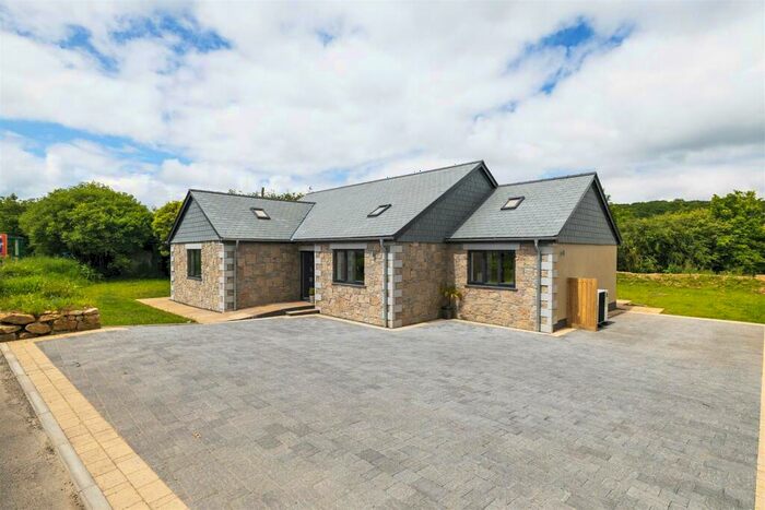 4 Bedroom Detached Bungalow For Sale In Near Golitha Falls, PL14