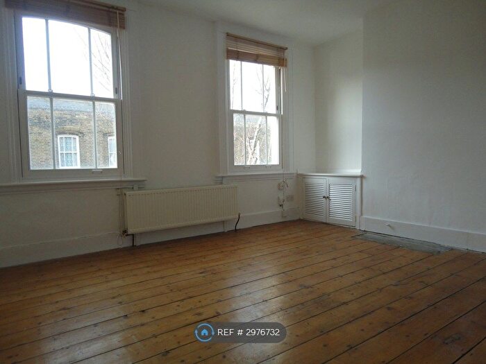 1 Bedroom Flat To Rent In Argyle Road, London, E1