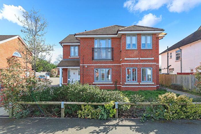 2 Bedroom Maisonette For Sale In Fern Copse, Great Bookham, Leatherhead, Surrey, KT23