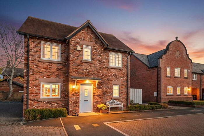 4 Bedroom Detached House For Sale In Brereton Close, Tarvin, CH3