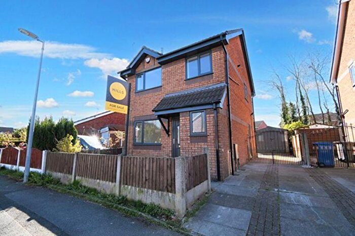 3 Bedroom Detached House To Rent In Finstock Close, Eccles, M30