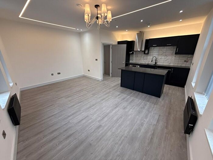 2 Bedroom Apartment To Rent In Silverwood Residence, Chorlton, M21