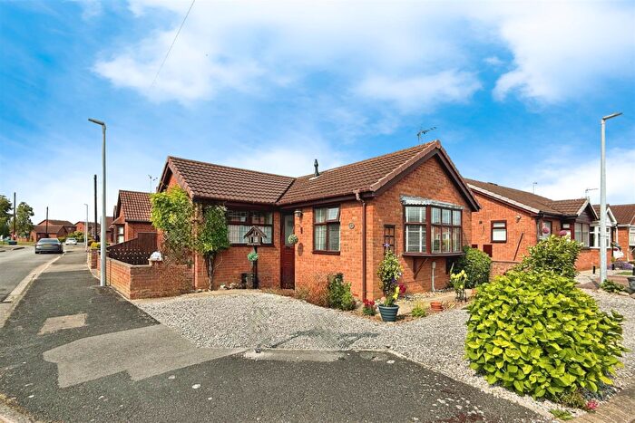 2 Bedroom Detached Bungalow For Sale In Manor Park, Preston, Hull, HU12