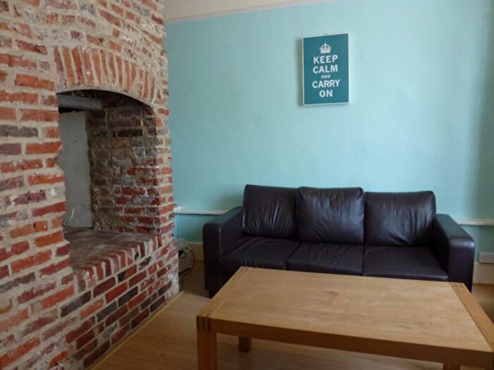 3 Bedroom Terraced House To Rent In Old Dover Road, Canterbury, Kent, CT1