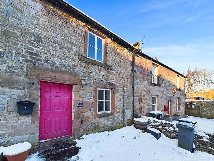 2 Bedroom Cottage To Rent In West Bank, Winster, Matlock, DE4