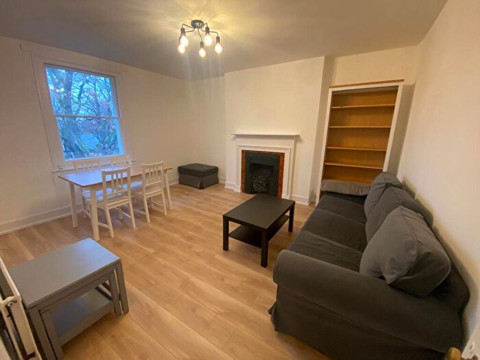 2 Bedroom Flat To Rent In Camden Road, London, NW1