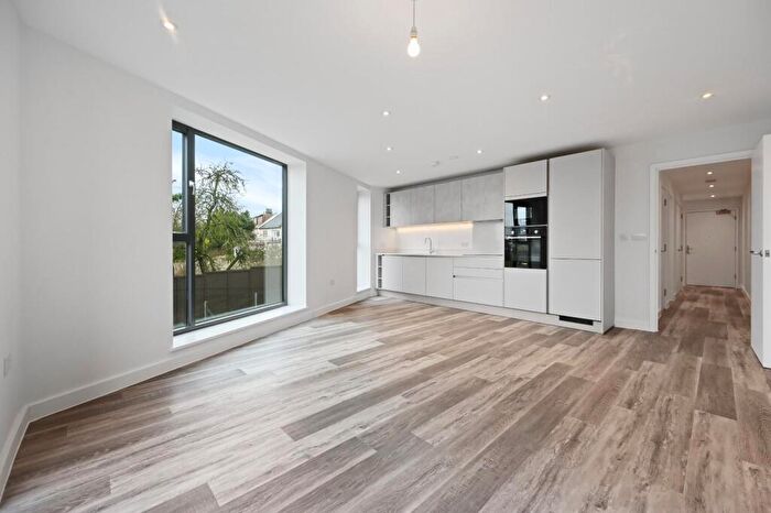 1 Bedroom House To Rent In Preston Road, Harrow, HA3