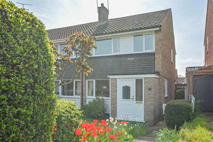 3 Bedroom End Of Terrace House For Sale In Mimosa Close, Pilgrims Hatch, Brentwood, CM15