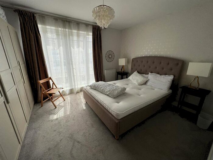 2 Bedroom Flat For Sale In The Grange, Gilesgate, DH1