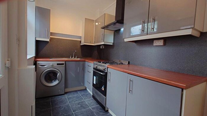 3 Bedroom Terraced House To Rent In Shelley Street, Leicester, LE2