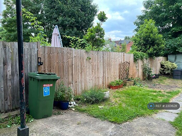 2 Bedroom Maisonette To Rent In Mora Road, London, NW2