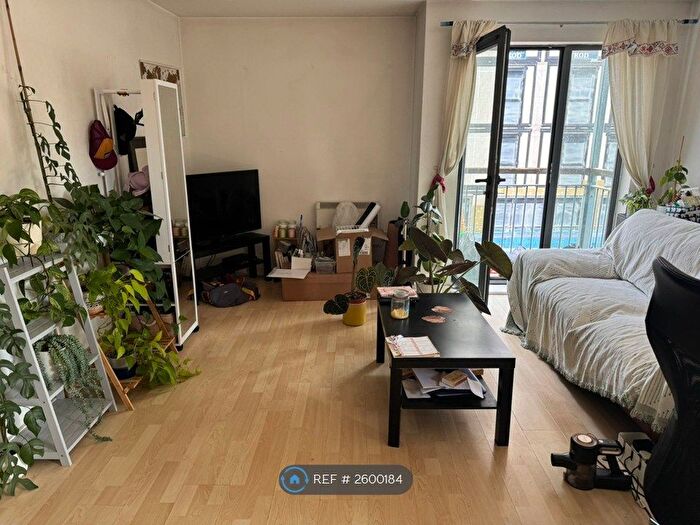 1 Bedroom Flat To Rent In Ordsall Lane, Salford, M5