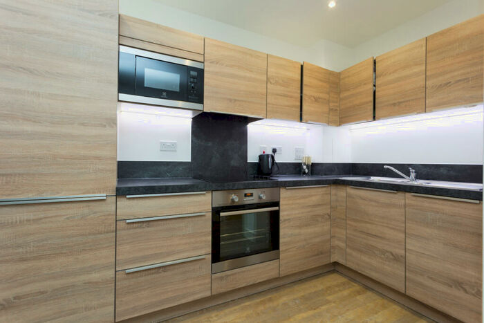 2 Bedroom Apartment To Rent In Yeoman Street, London, Greater London, SE8