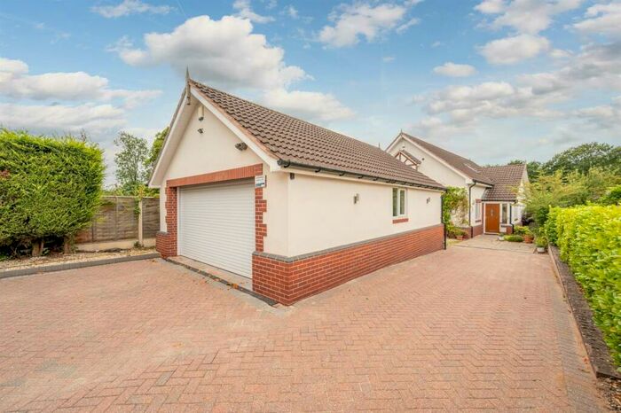 4 Bedroom House To Rent In Helford, Wolverhampton Road, Stourbridge, Staffordshire, DY7