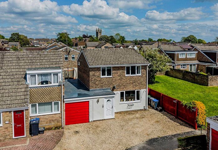 3 Bedroom Detached House For Sale In Pittsfield, Cricklade, Wiltshire, SN6