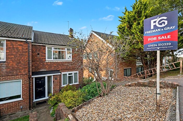 2 Bedroom End Of Terrace House For Sale In Wetheral Drive, Chatham, ME5