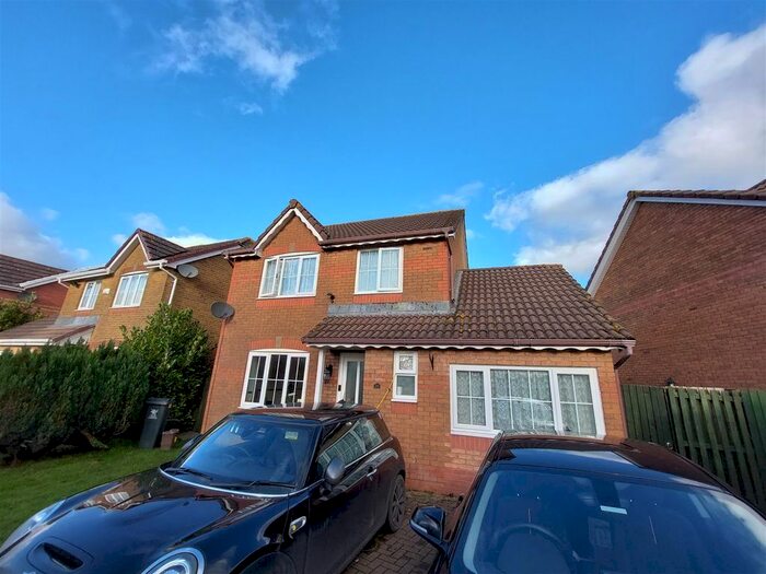 4 Bedroom Detached House To Rent In Water Avens Close, Cardiff CF3