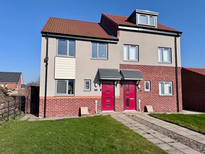 3 Bedroom Semi Detached House For Sale In John Williams Boulevard, Darlington, DL1