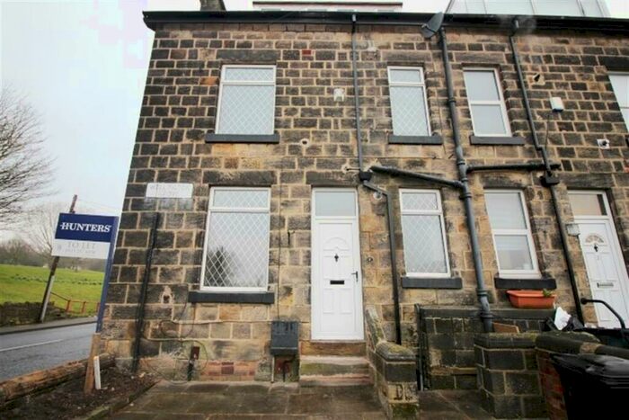 3 Bedroom Terraced House To Rent In Wellington Grove, Bramley, LS13