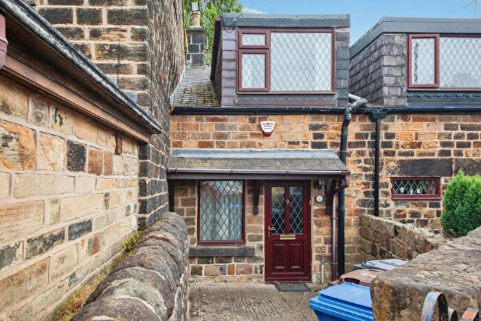 2 Bedroom Cottage For Sale In Studfield Hill, Wisewood, S6