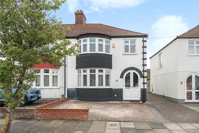 3 Bedroom Semi Detached House For Sale In Mainridge Road, Chislehurst, BR7