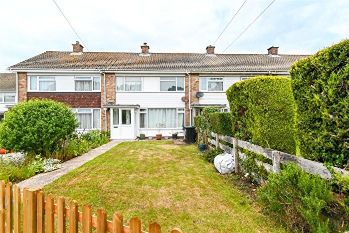3 Bedroom Terraced House For Sale In Efford Way, Pennington, Lymington, Hampshire, SO41