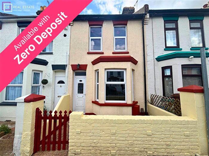 3 Bedroom Property To Rent In Tennyson Road, Gillingham, ME7