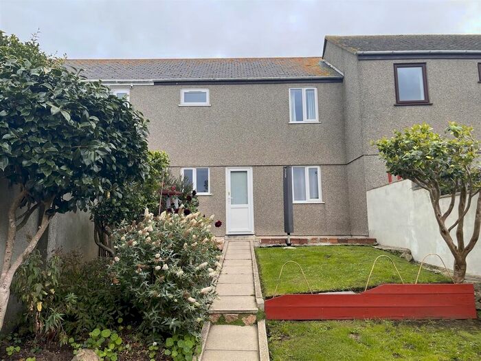 2 Bedroom Property To Rent In South Place Gardens, St. Just, Penzance, TR19
