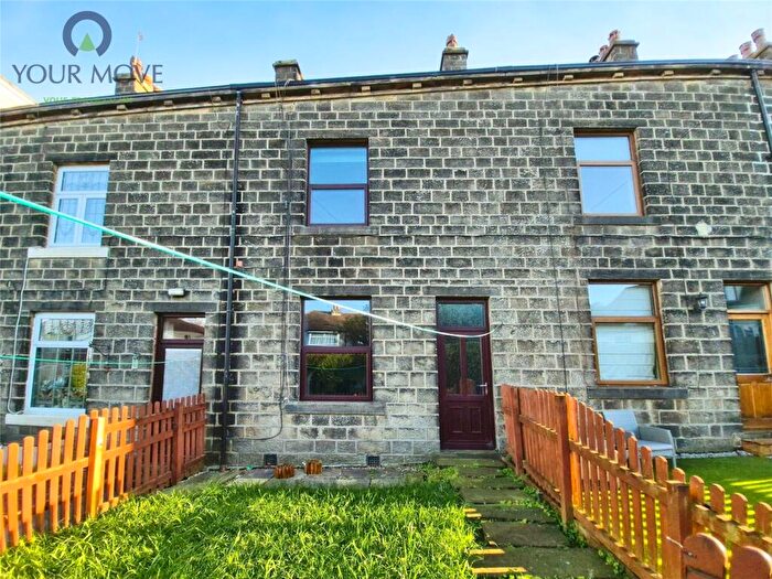 3 Bedroom Terraced House To Rent In Queen Street, Steeton, Keighley, West Yorkshire, BD20