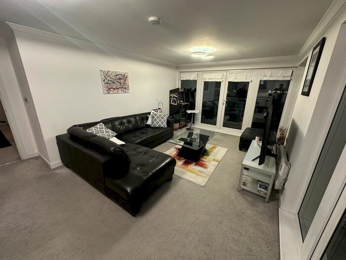 2 Bedroom Flat To Rent In Northwick Road, Wembley, HA0