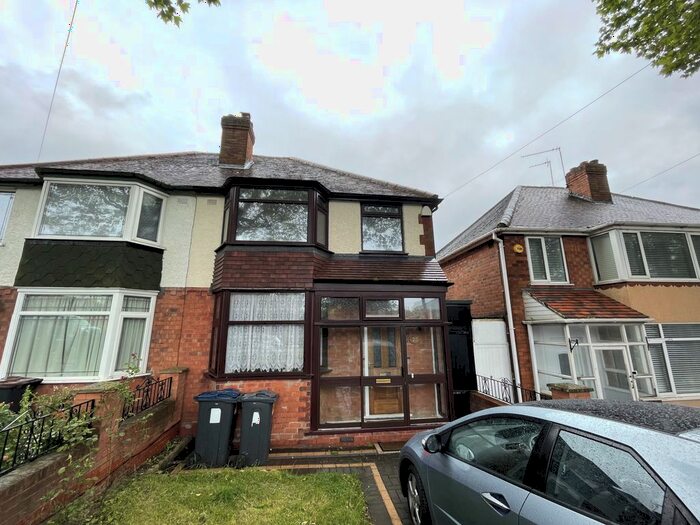 3 Bedroom Semi-Detached House To Rent In Dunvegan Road, Birmingham, West Midlands, B24