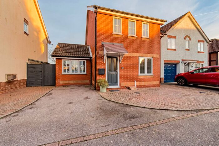 3 Bedroom Detached House For Sale In Biscay Gardens, Caister-On-Sea, NR30