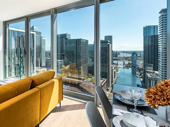 Studio For Sale In Landmark Pinnacle, Westferry Road, E14
