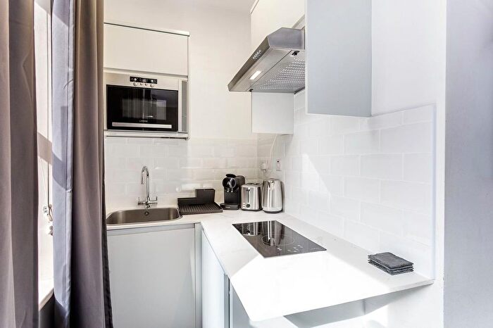 1 Bedroom Studio To Rent In Bond Street, London, W5