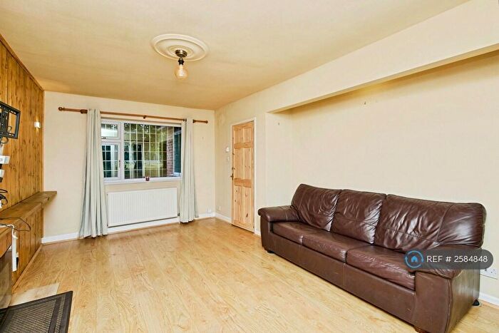 4 Bedroom Detached House To Rent In Broadway, Derby, DE22