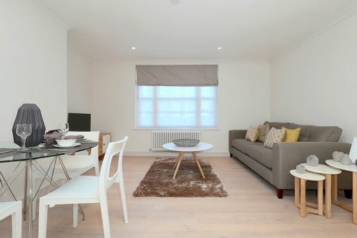 1 Bedroom Flat To Rent In Upper Berkeley Street, London, W1H