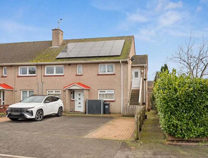 2 Bedroom Flat For Sale In Fraser Avenue, Helensburgh, G84