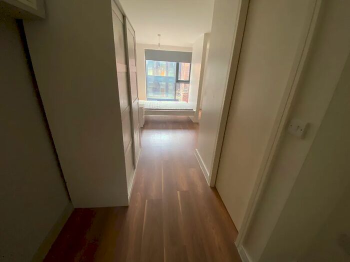 Studio To Rent In Wolstenholme Square, Liverpool, L1