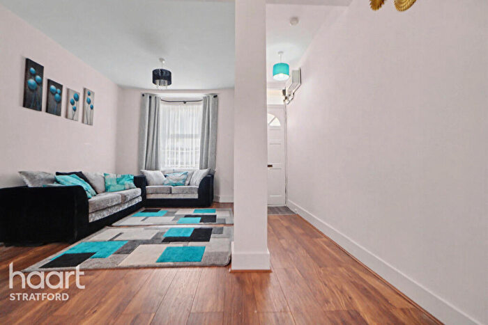 2 Bedroom Terraced House To Rent In Glenavon Road, London, E15