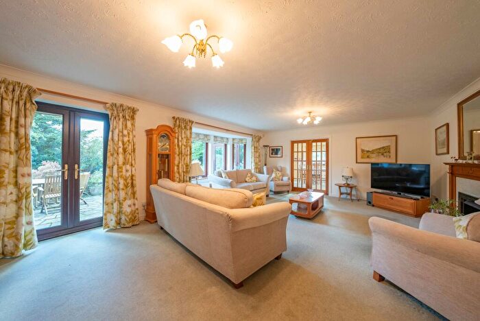 4 Bedroom Bungalow For Sale In The Narth, Monmouth, NP25