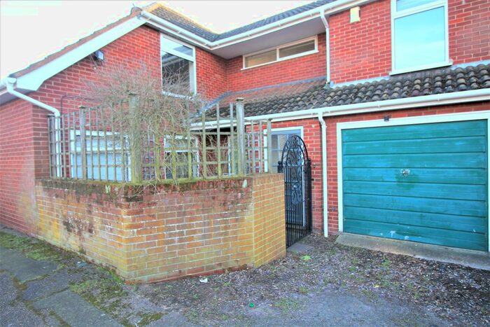 1 Bedroom Flat To Rent In De Caux Road, Norwich, NR3