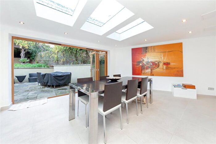 5 Bedroom House To Rent In Greville Road, London, NW6