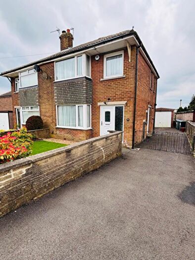 3 Bedroom Semi-Detached House To Rent In Weston Avenue, Queensbury, Bradford, BD13