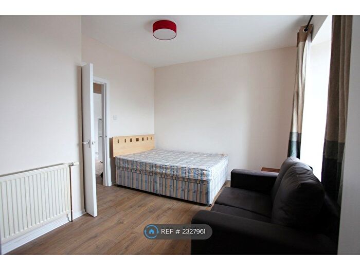2 Bedroom Flat To Rent In Bucksburn, Aberdeen, AB21